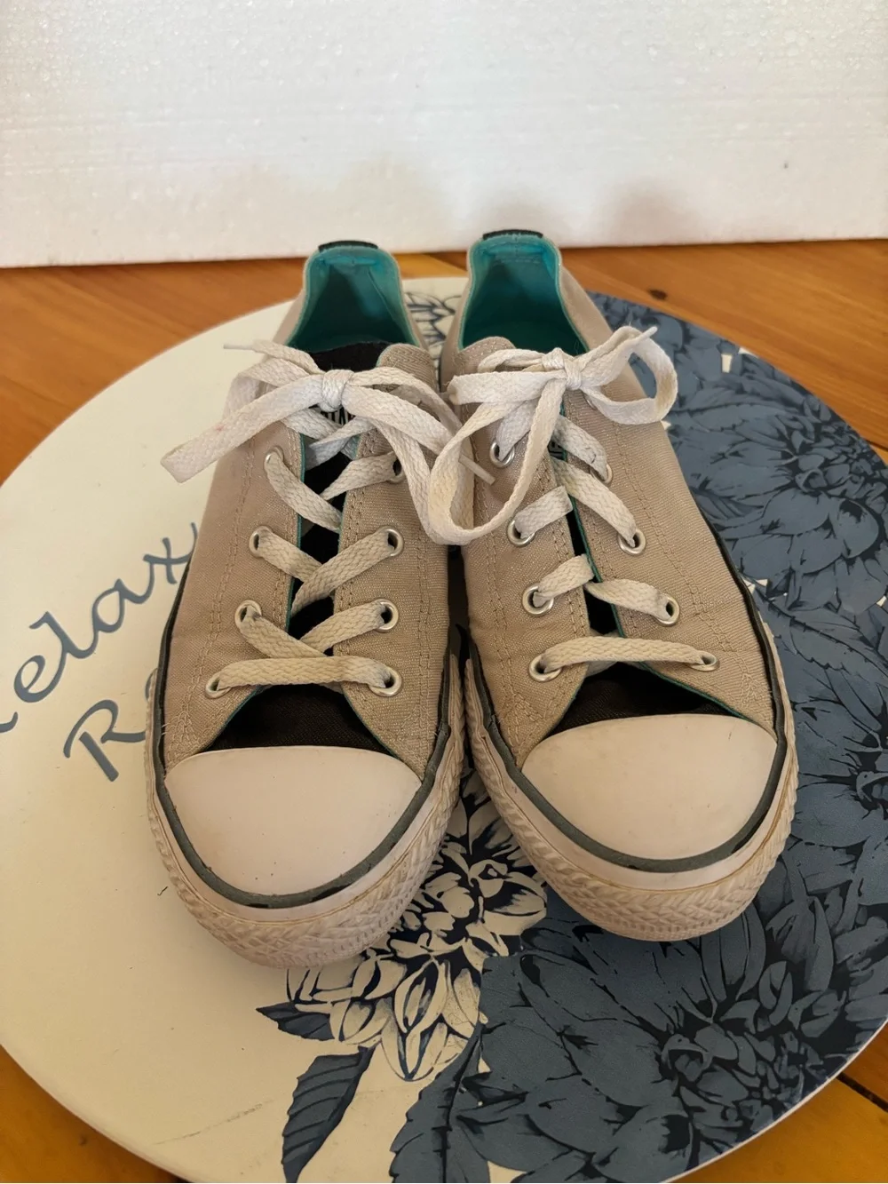 Converse All Star Glitter Low Tops Kids Size 3
